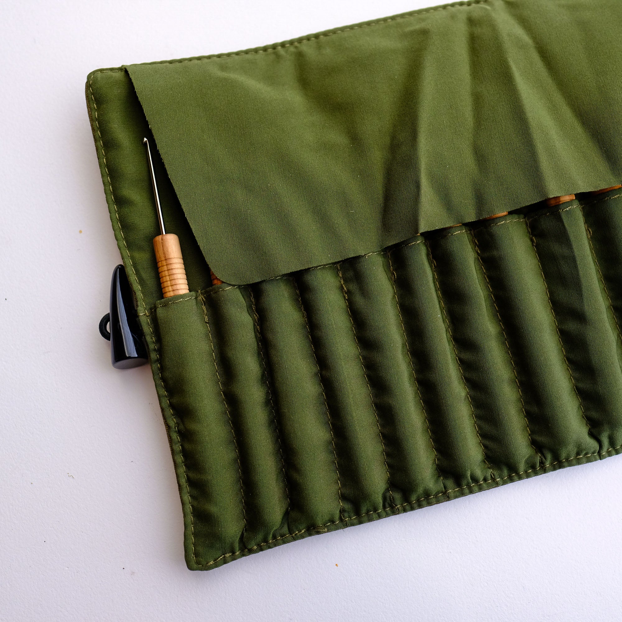 Crochet Hooks - Addiwrap Olivewood Crochet Hook Set