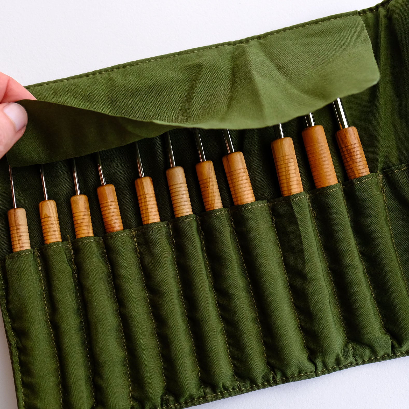 Crochet Hooks - Addiwrap Olivewood Crochet Hook Set