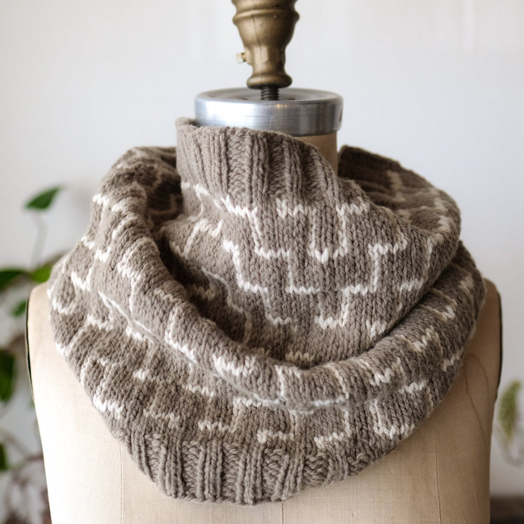 AVFKW x Chin Matthews - Diamond Terrace Cowl Bundle