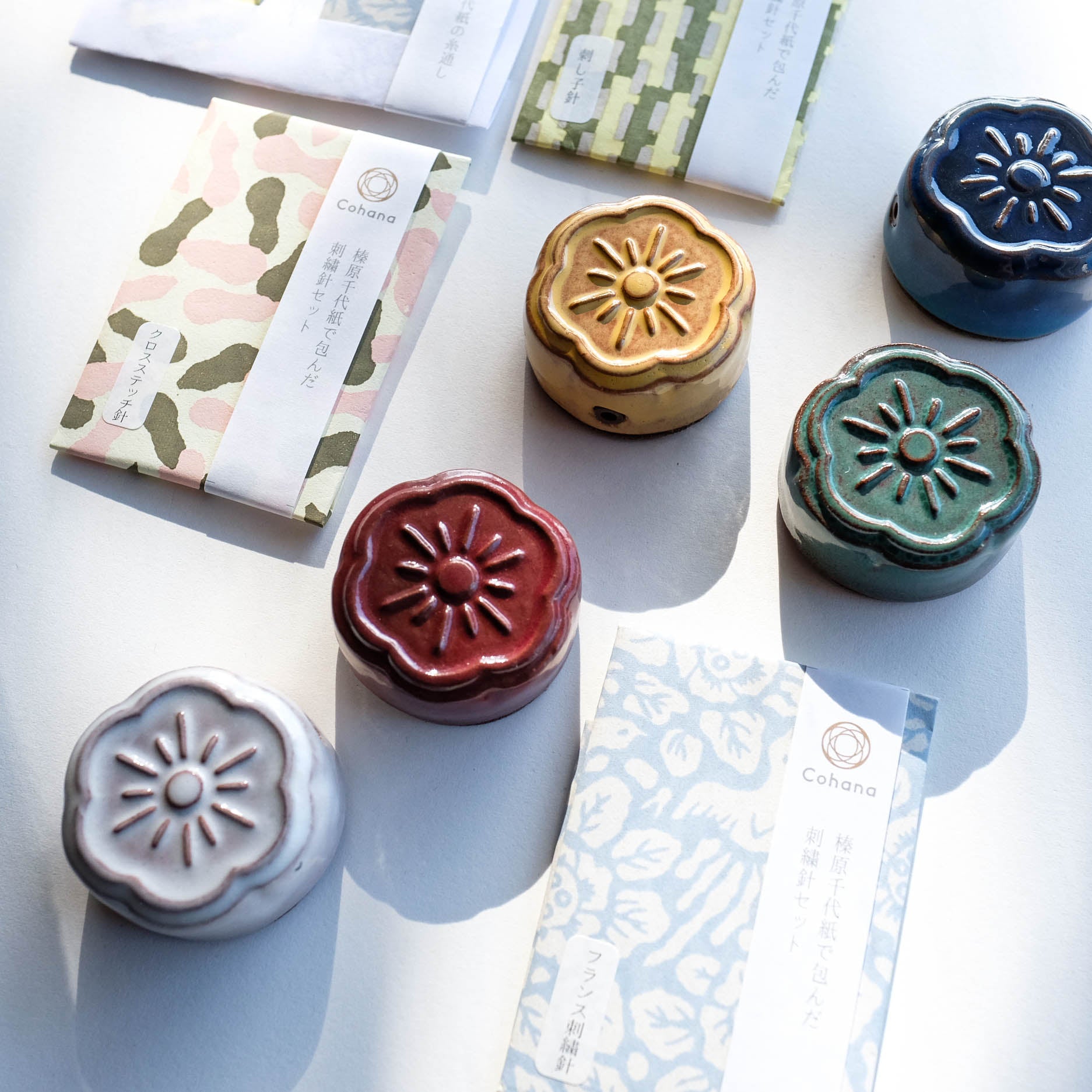 Gift Set: Awaji Kawara Magnetic Needle Rest + Haibara Chiyogami Needles + Needle Threader