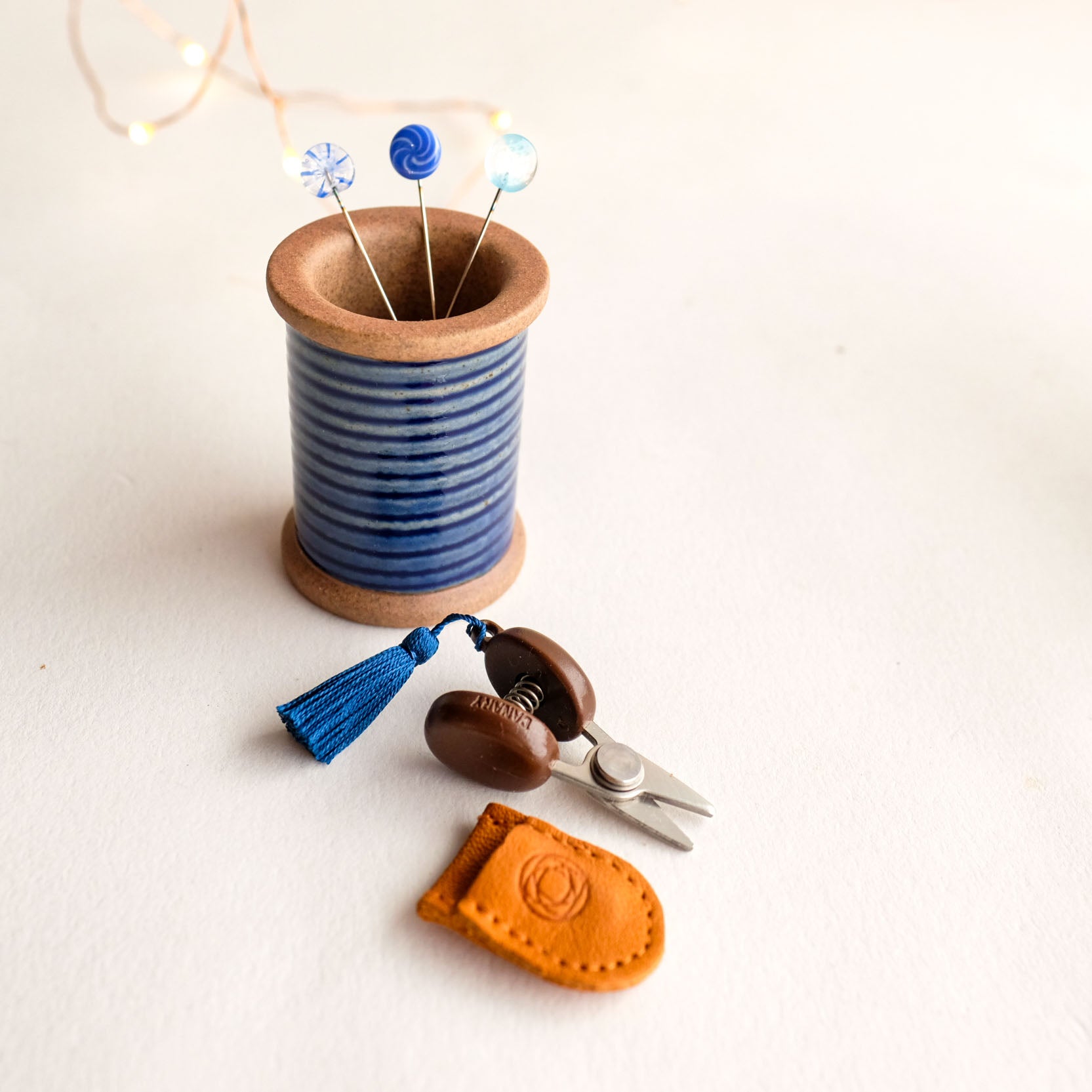 Gift Set: Hasami Magnetic Pin Holder + Ohajiki Glass Sewing Pins + Seki Mini Scissors