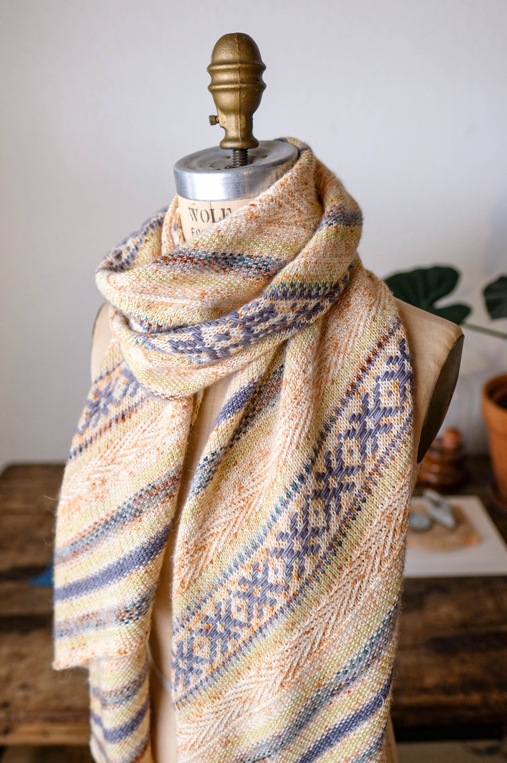 AVFKW x La Bien Aimée x Karen Cronjé - Geweef Shawl Bundle