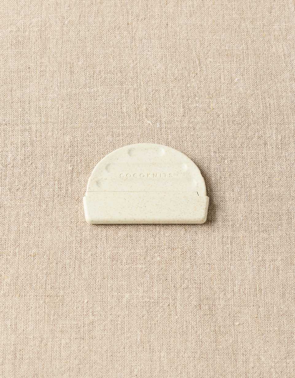 Fuzz Off Comb