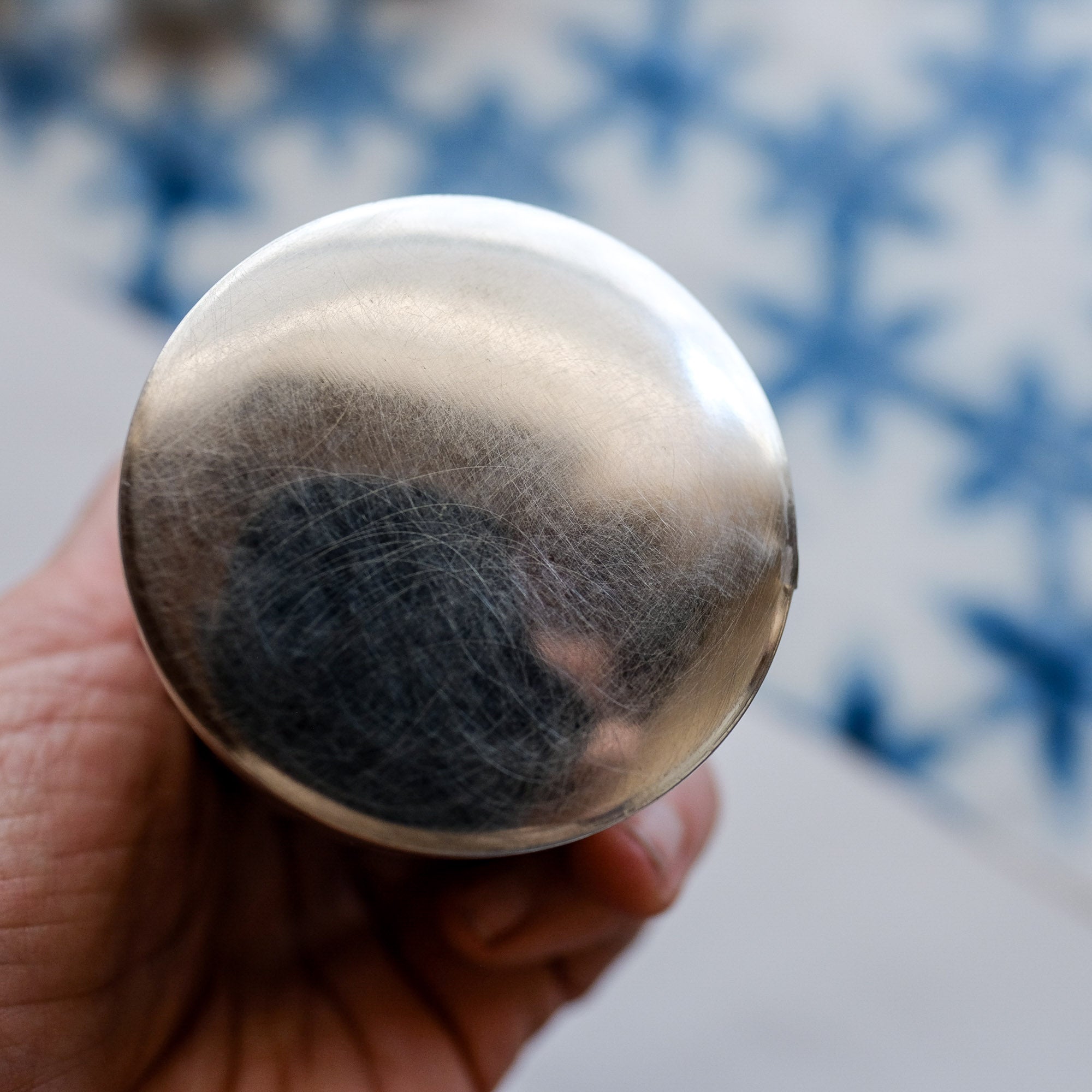 Sleek Shiny Pin Cushion