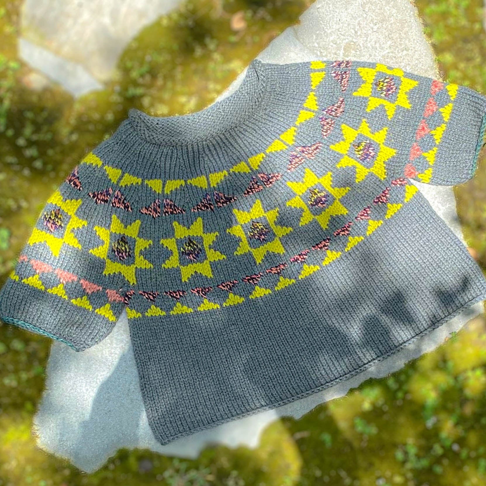 AVFKW x Maral Mokri - Yildiz Pullover Bundle