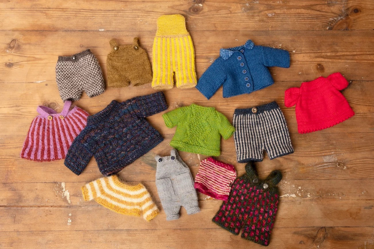 Chez Myrtil: More Seamless Toys to Knit and Love by Cinthia Vallet