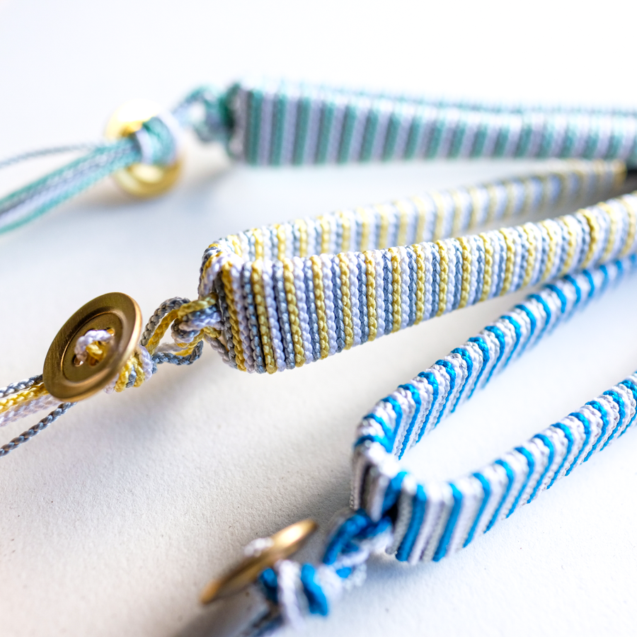 Shozaburo Thread Snips with Iga Silk Braid