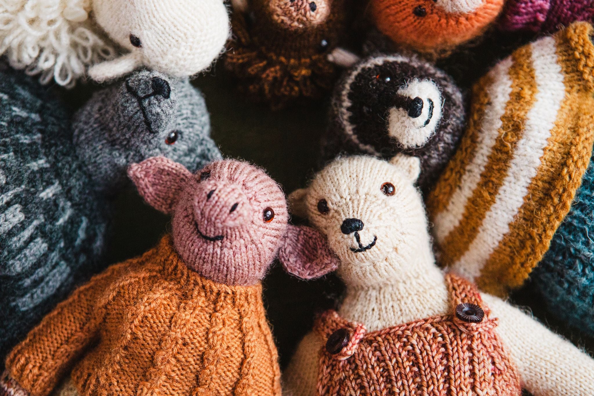 Mouche & Friends: Seamless Toys to Knit and Love by Cinthia Vallet