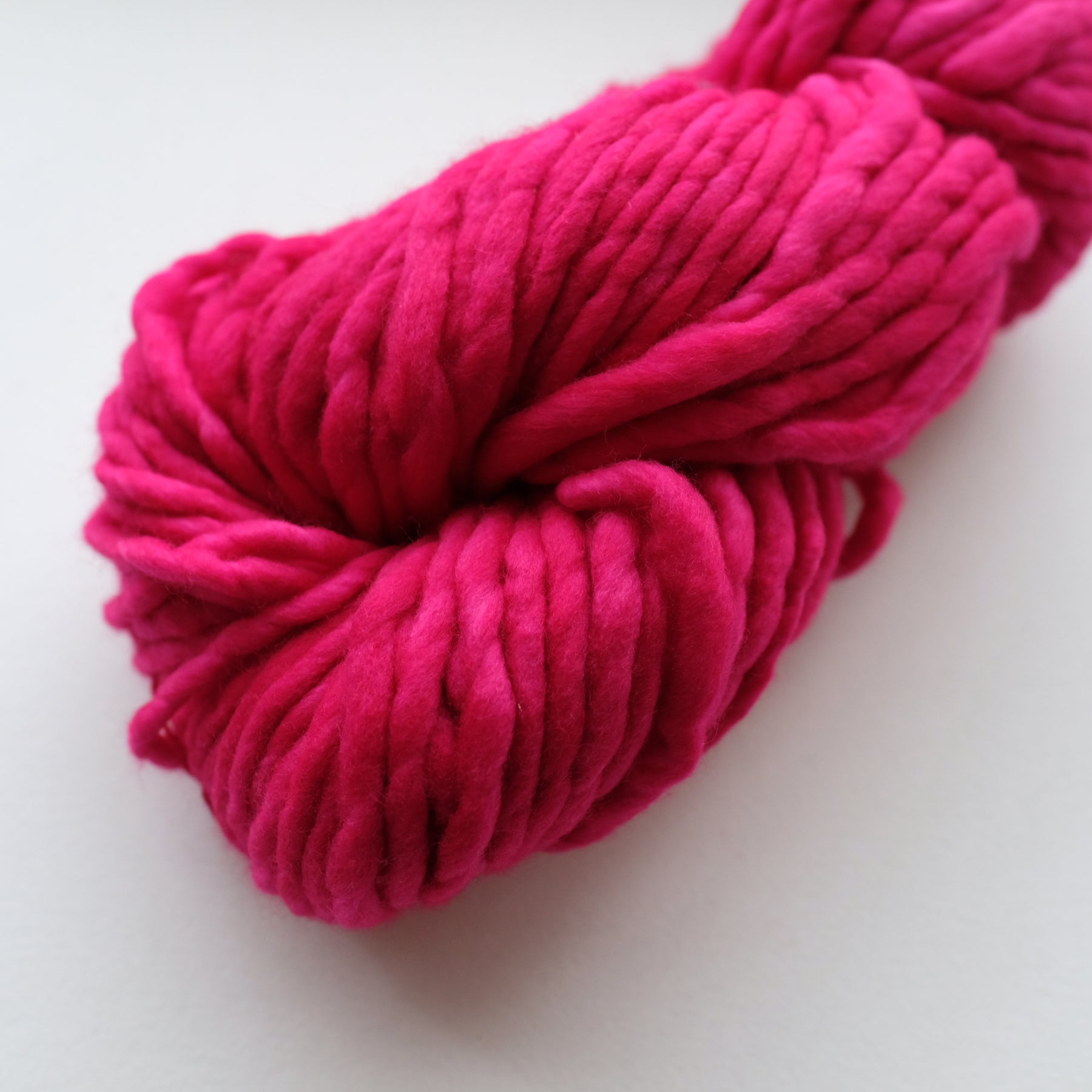 Label: Fucsia