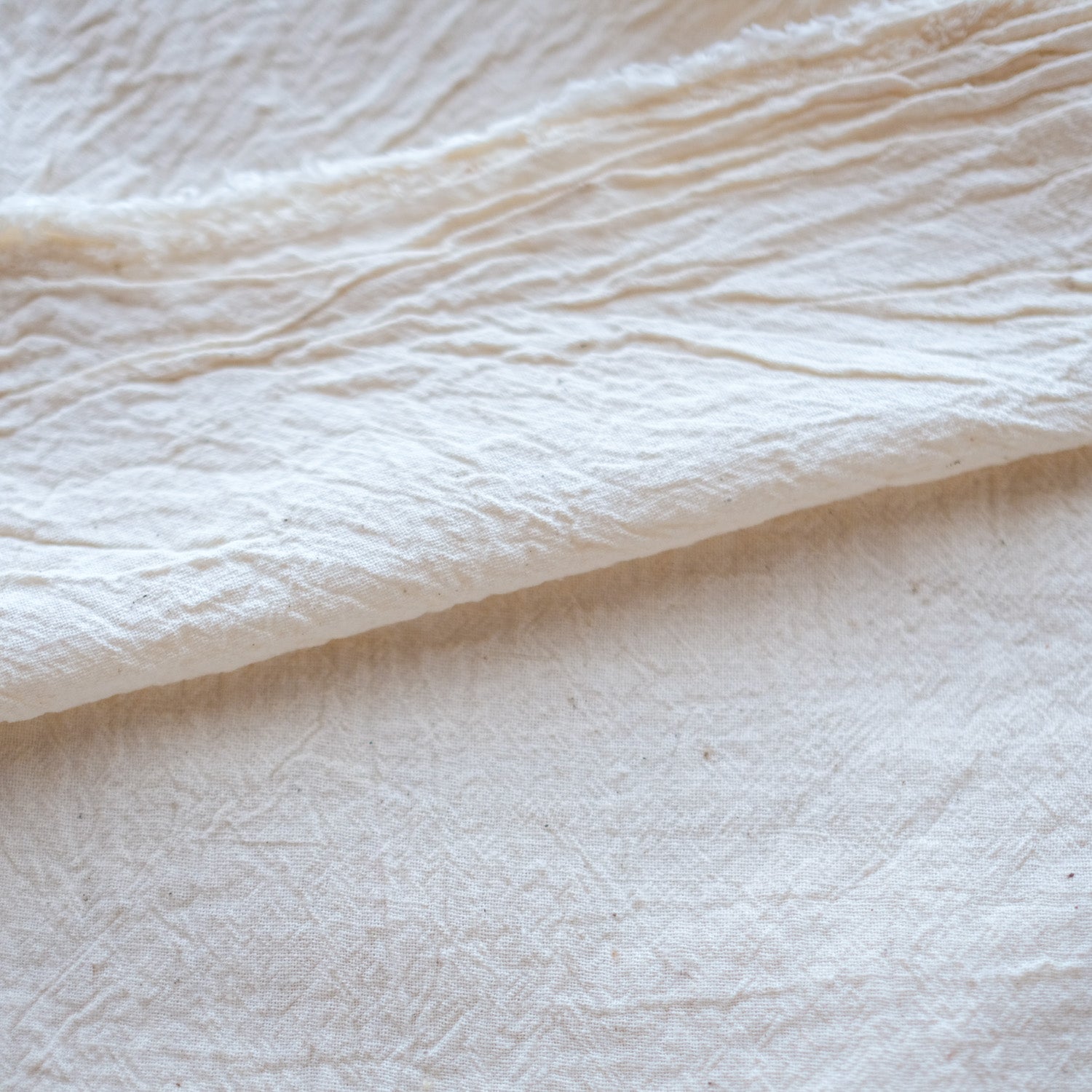 Label: Plain Weave - lightweight