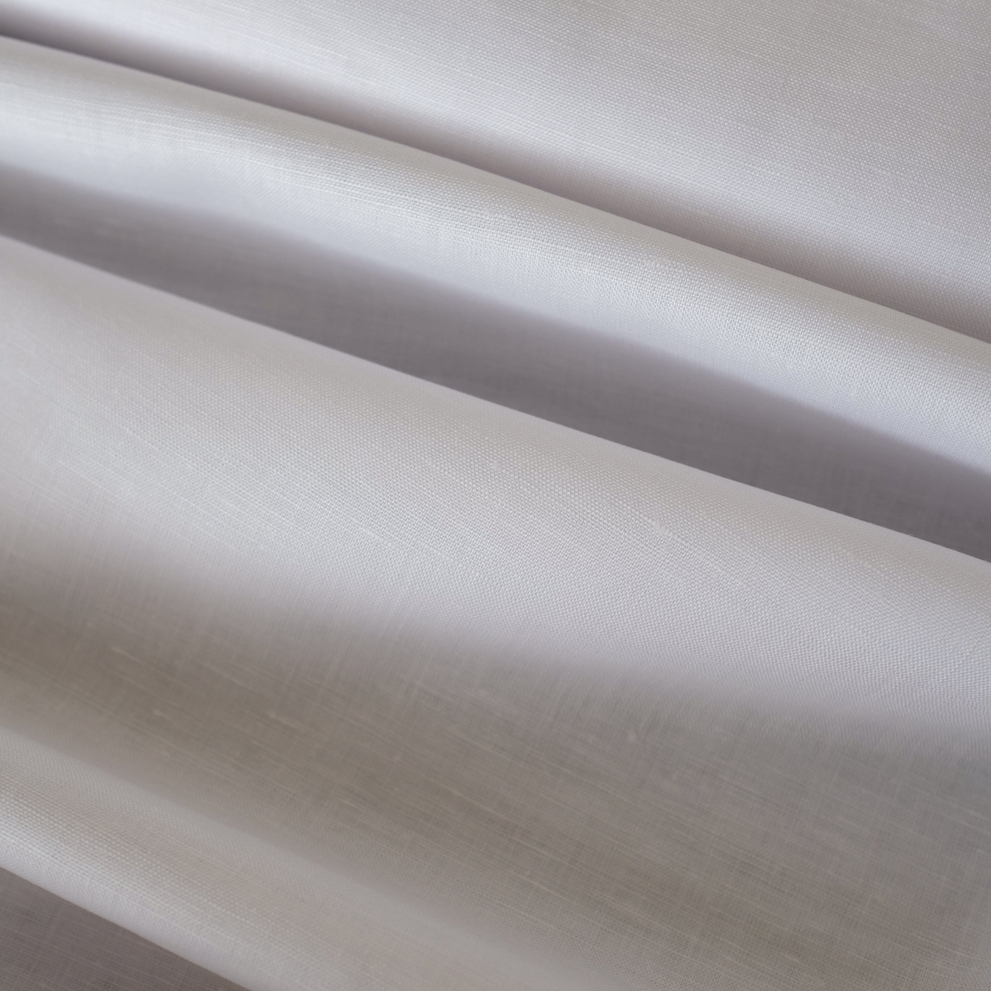 Robert Kaufman Handkerchief Linen - 60% Linen - 40% Cotton