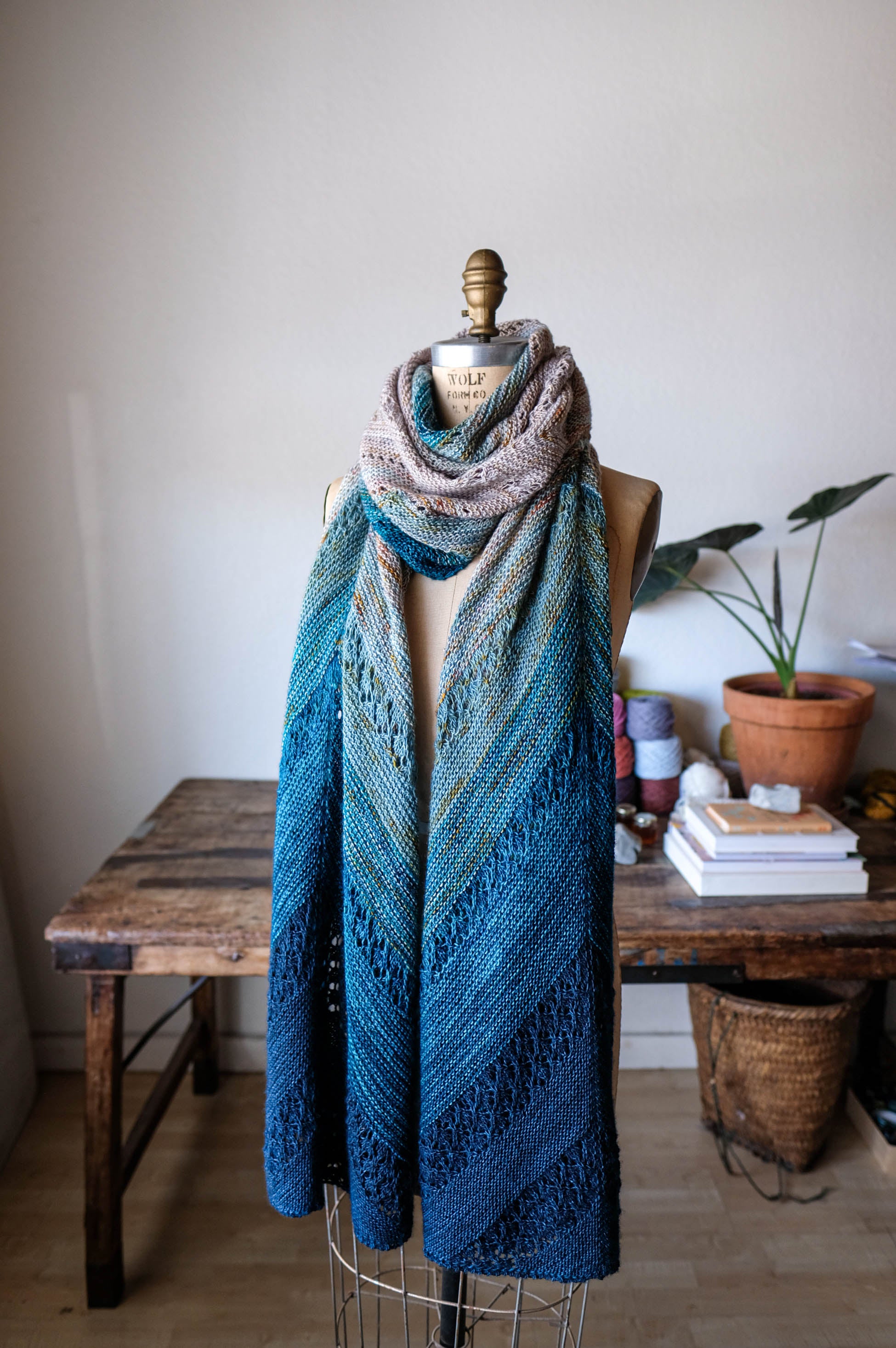 La Bien Aimée x Joji Locatelli - Fading Point Shawl Bundle