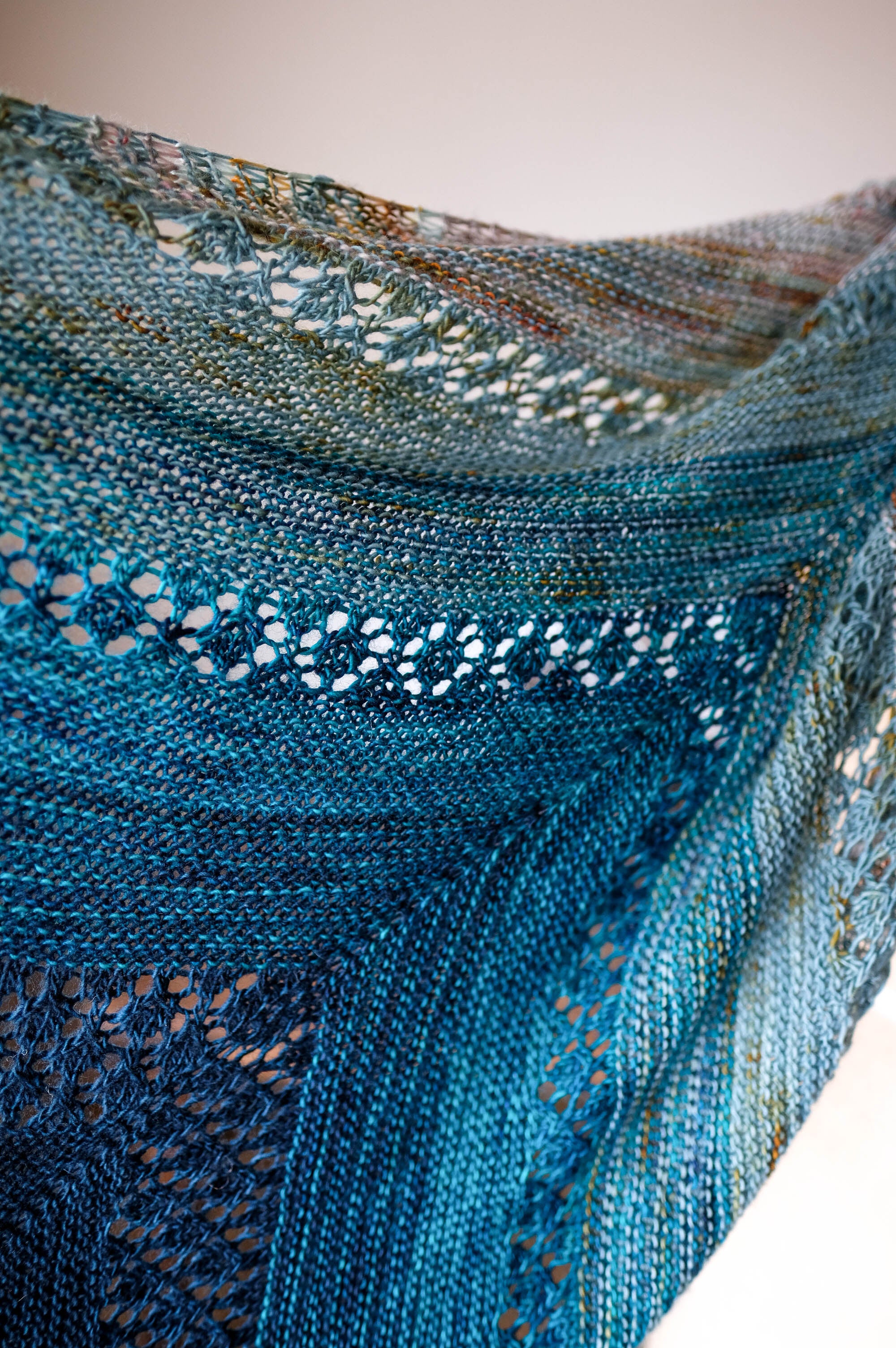 La Bien Aimée x Joji Locatelli - Fading Point Shawl Bundle