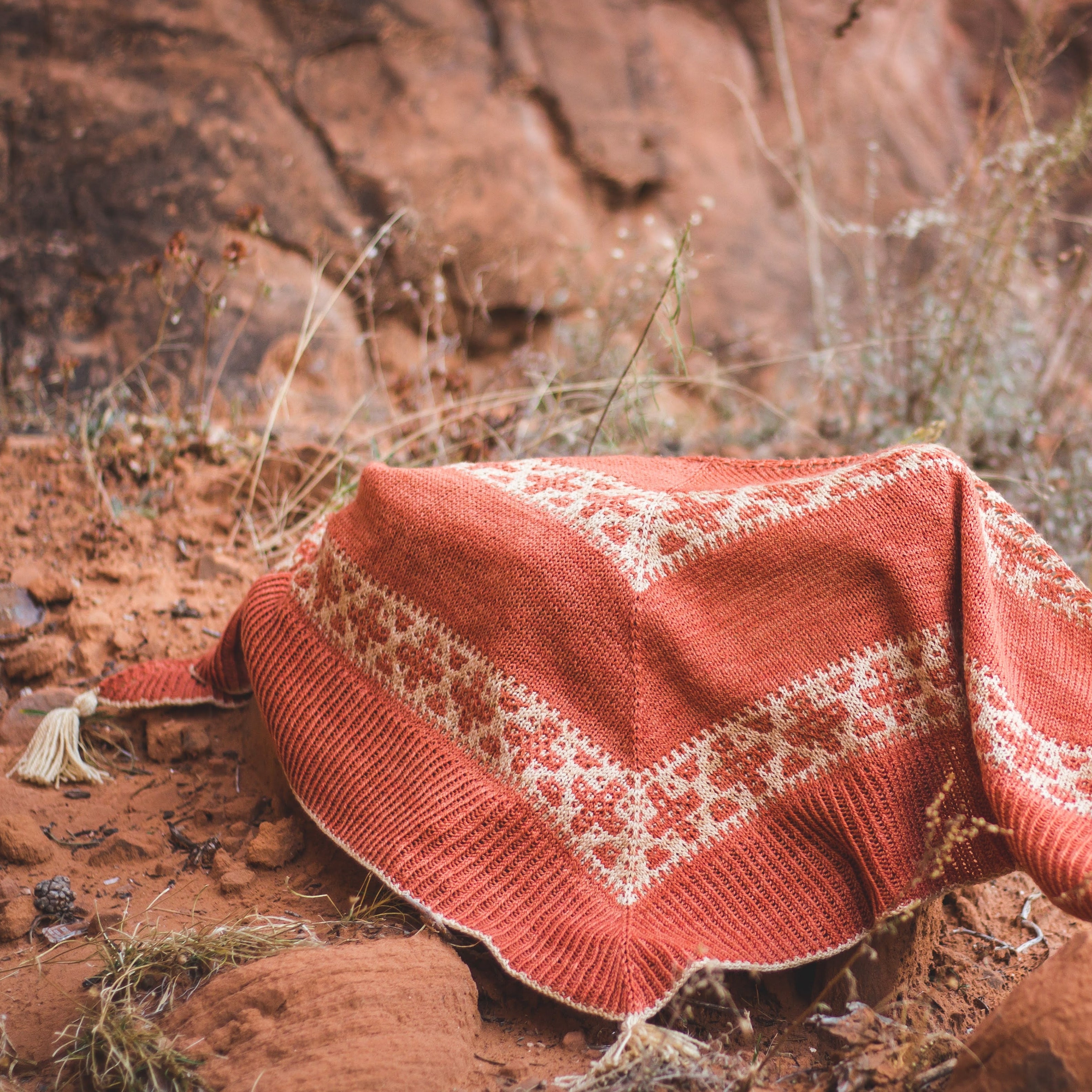 AVFKW x Tressa Weidenaar - Shí nalí Shawl Bundle