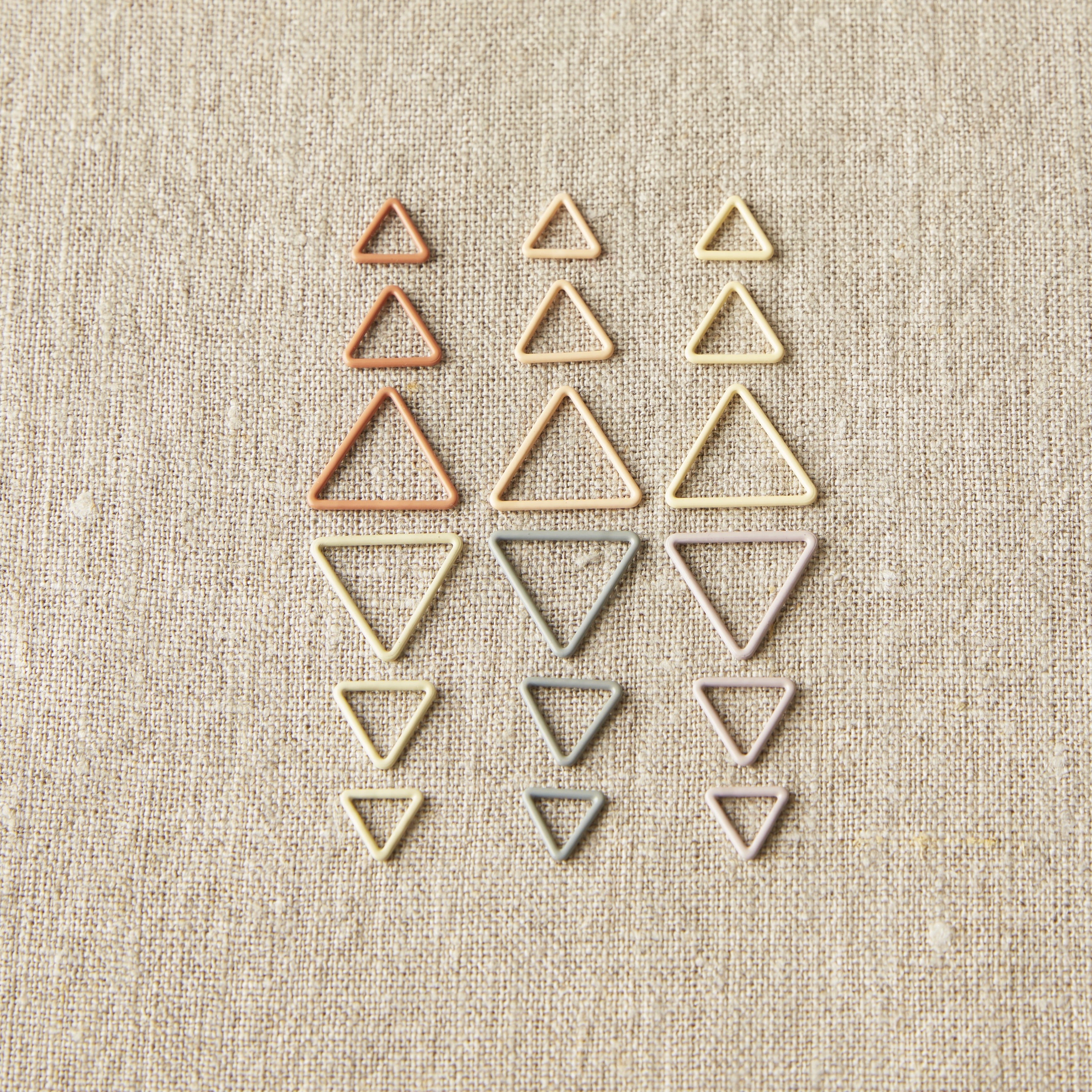 Stitch Markers - Triangle - Earth Tone