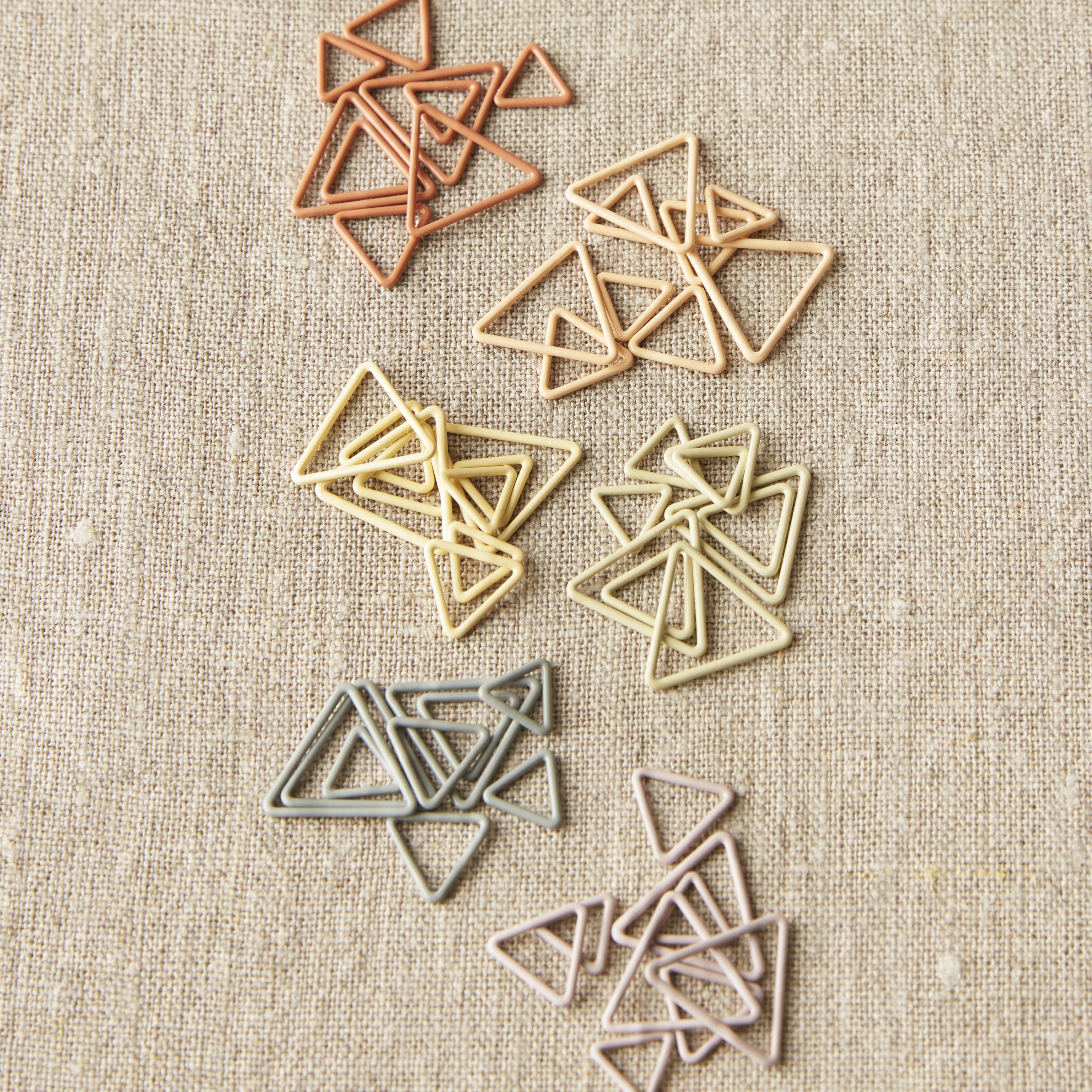 Stitch Markers - Triangle - Earth Tone