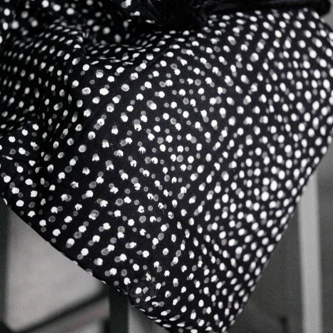Label: Spot Mono