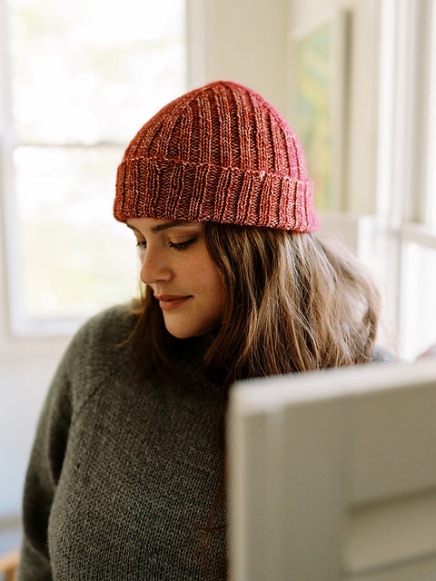 Geraldine Hat - knit ribbed beanie in warm color