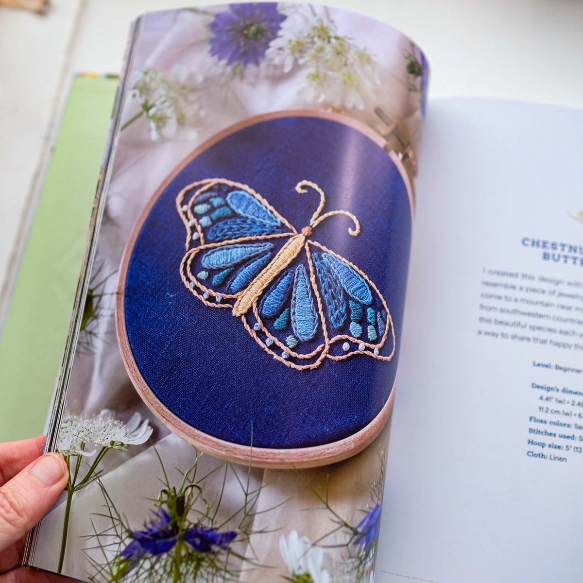 Wild Embroidery: 16 Botanical Designs Inspired by the Beauty of the Arts and Crafts Movement by Noriko Livingstone