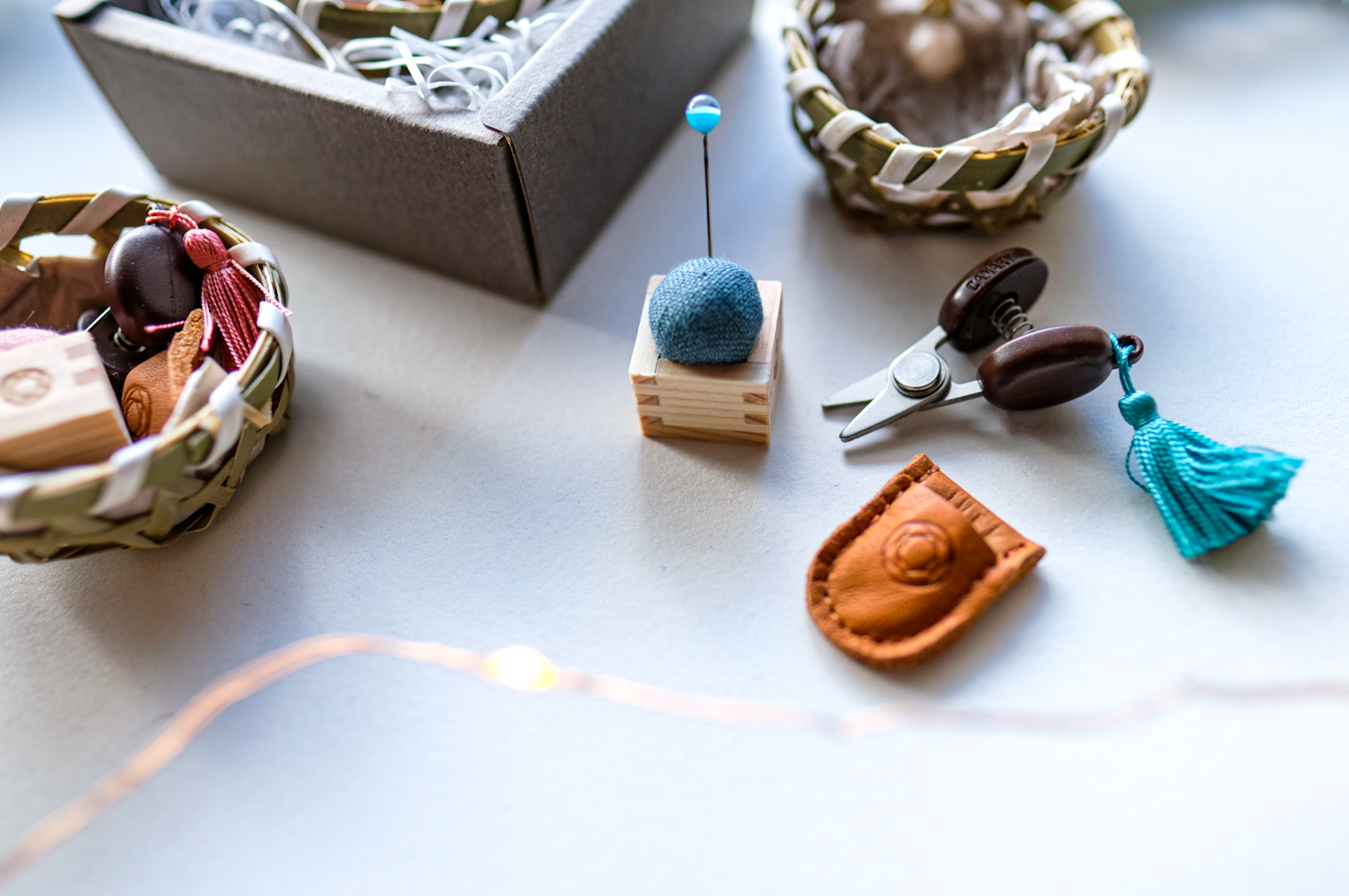 Gift Set: Seki Mini Scissors and Mini Masu Pincushion