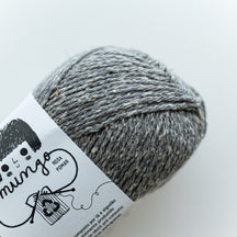 label: Grey - 02