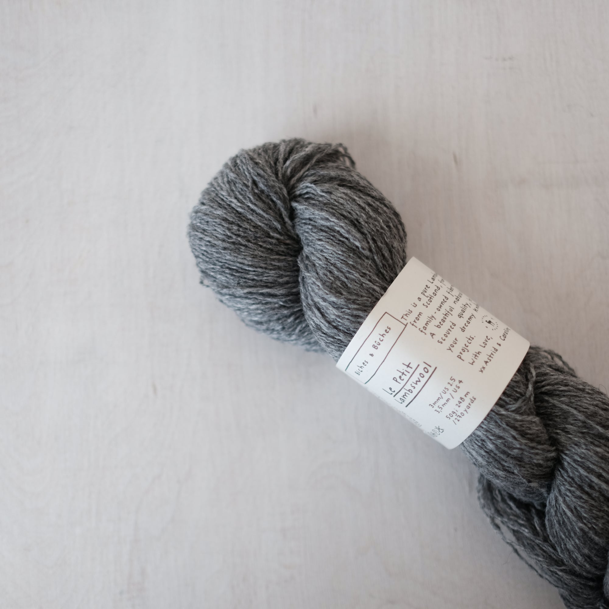 Label: Medium Grey