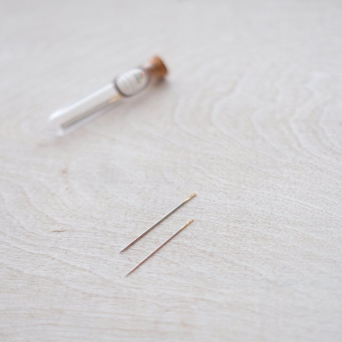 Label: Easy Thread Needles - Assorted