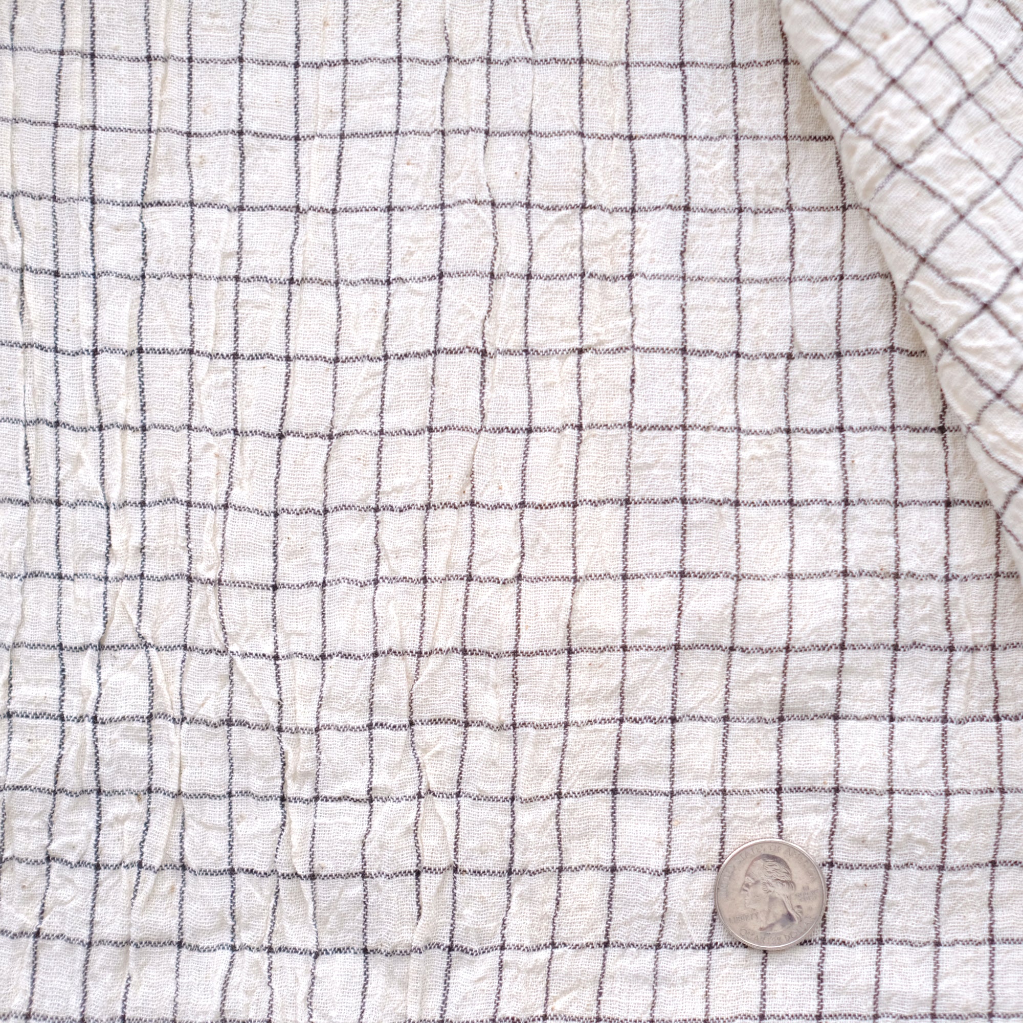 Label: Rectangular Grid - Black and White