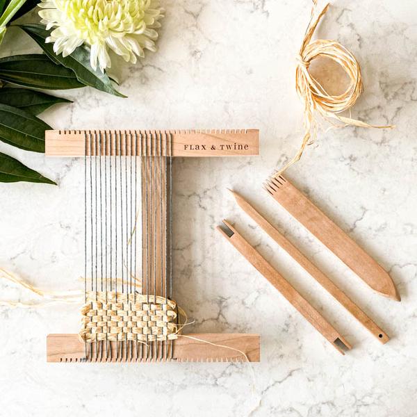AVFKW x Flax & Twine Hand Loom Kit