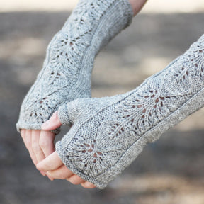 AVFKW x Romi Hill - Frosted Vine Mitts Palette
